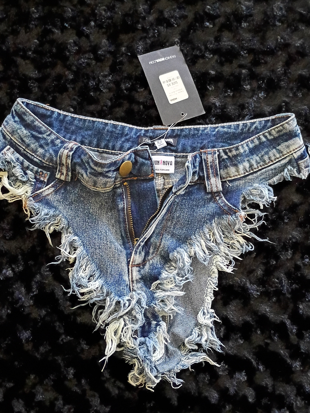 Fashion Nova Women’s Distressed Frayed Denim Shorts - Blue